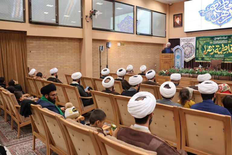 گزارش تصویری / مراسم جشن میلاد حضرت زهرا (س)