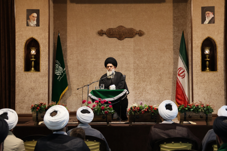 مراسم جشن نیمه شعبان و سالگرد پیروزی انقلاب اسلامی برگزار شد