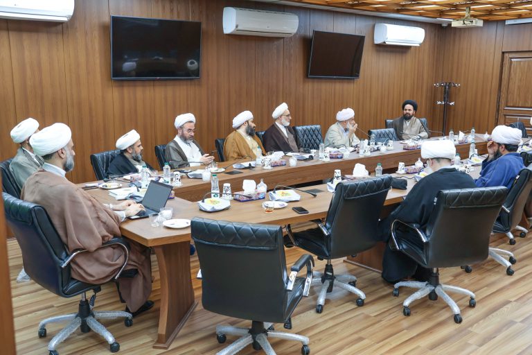 گزارش تصویری نشست هم اندیشی اساتید