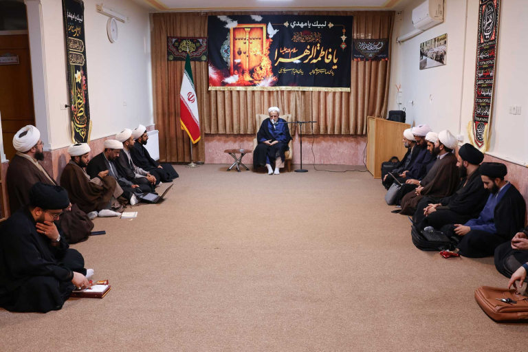 درس اخلاق با حضور حجت الاسلام والمسلمین همتیان