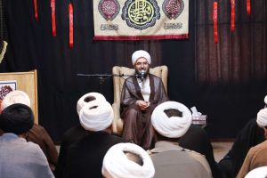 جلسه صمیمانه حجت الاسلام والمسلمین حاج علی اکبری با دانش پژوهان مرکز تخصصی