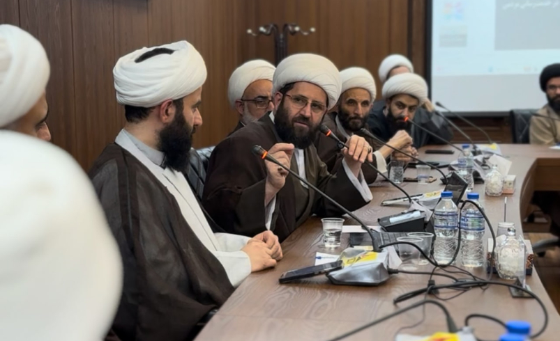 نشست علمی نگاهی به مسیر طی شده در ساز و کار راهبری مساجد کشور