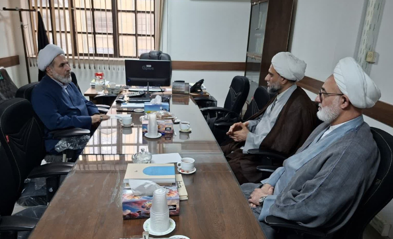 جلسه با معاون پژوهش حوزه علمیه قم به مناسبت هفته پژوهش