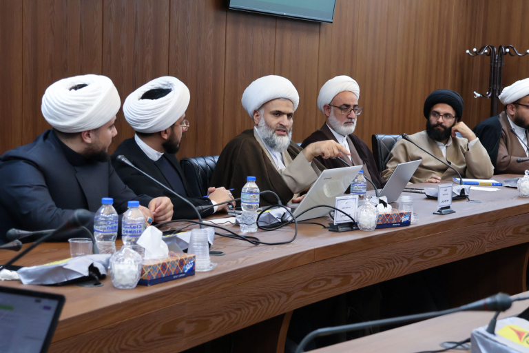 گزارش تصویری نشست علمی ضرورت احاطه نهاد امامت جمعه بر نظام محاسباتی ولی جامعه