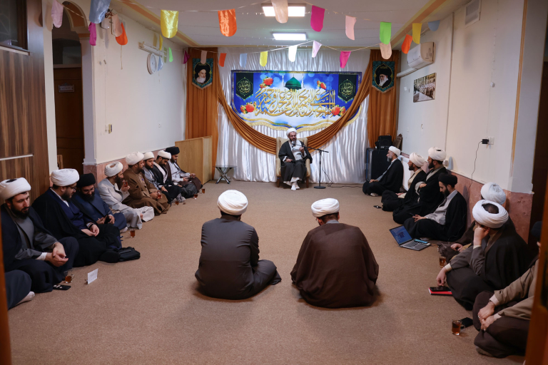 جلسه تحلیلی حجت الاسلام و المسلمین حقیان