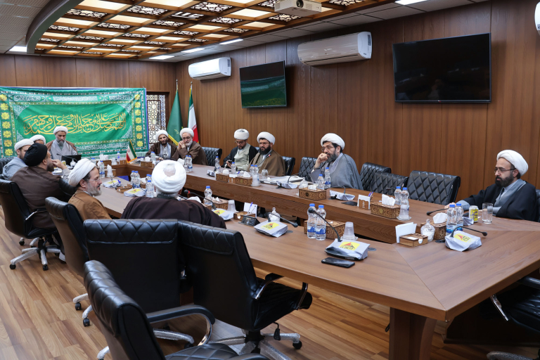 نشست هم اندیشی اساتید مرکز تخصصی شهدای محراب برگزار شد